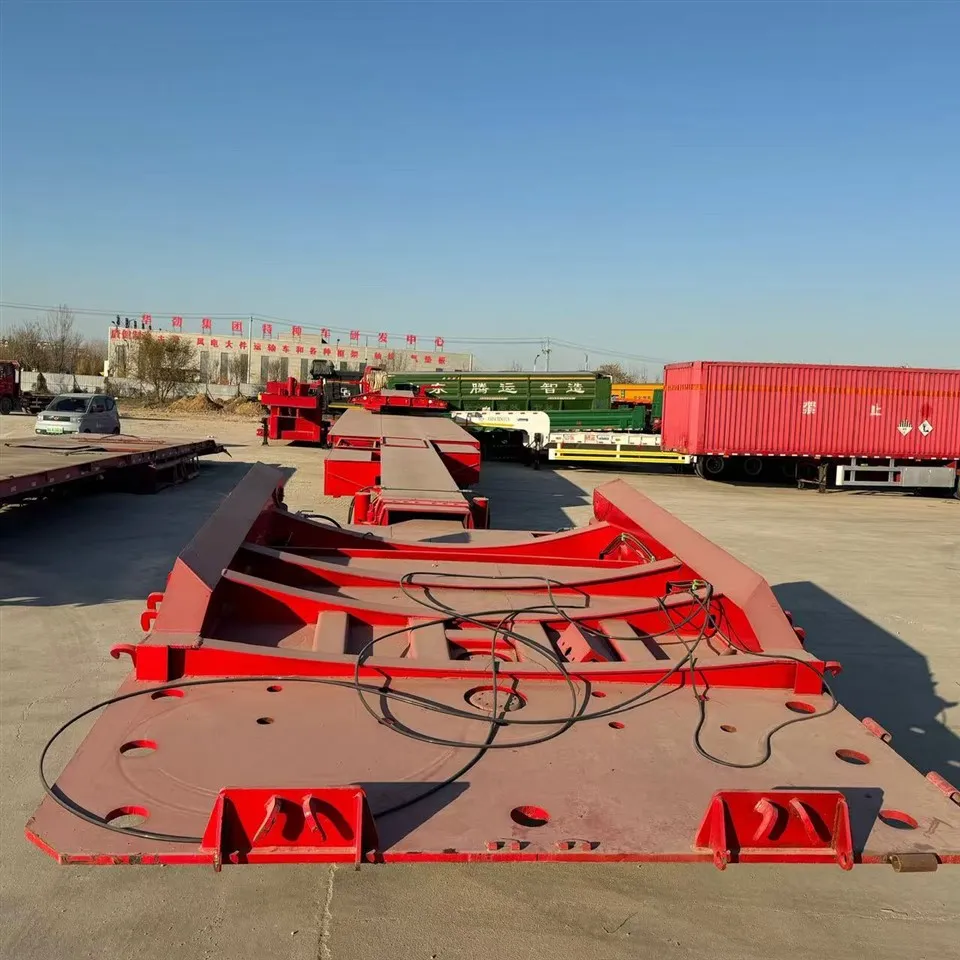 Rimorchio per camion con caricatore a letto basso personalizzato all'ingrosso in fabbrica 3 assi 60 tonnellate 4 assi 100T in acciaio Lowboy Semirimorchio per camion
